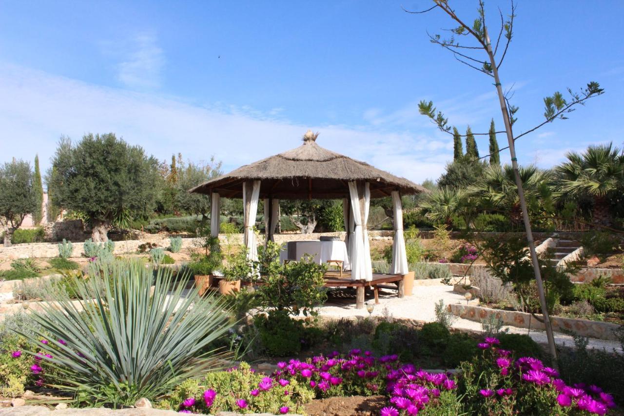 Room In Villa - Beautiful Accommodation At The Heart Of Andalusia プエンテ・ヘニル エクステリア 写真